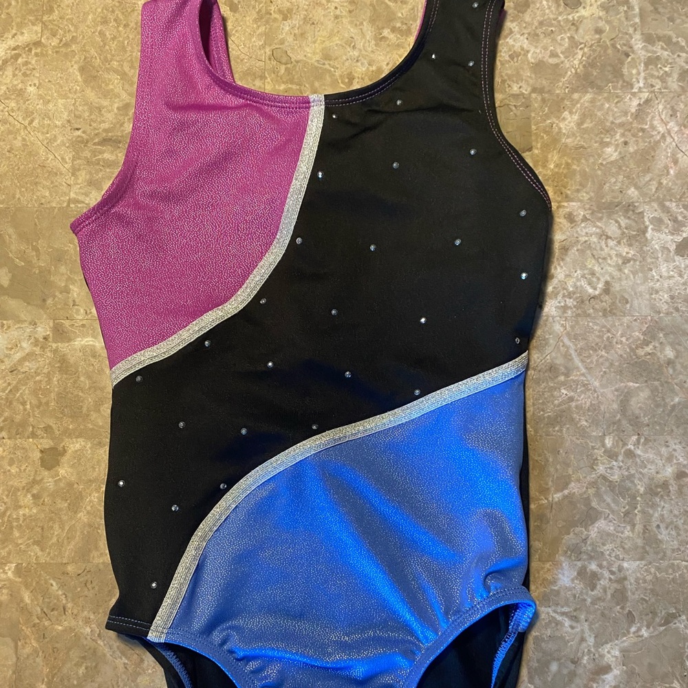 Gymnastics suit Girls size 8/10